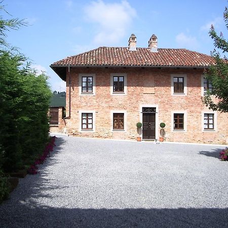 B&B Cascina Gaione Via Gallina,18B 12052 Neive Cn Екстериор снимка