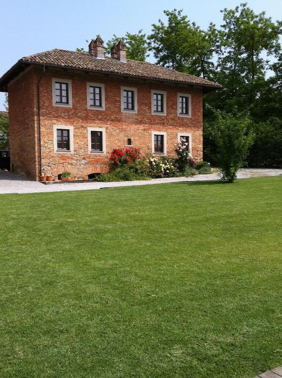 B&B Cascina Gaione Via Gallina,18B 12052 Neive Cn Екстериор снимка