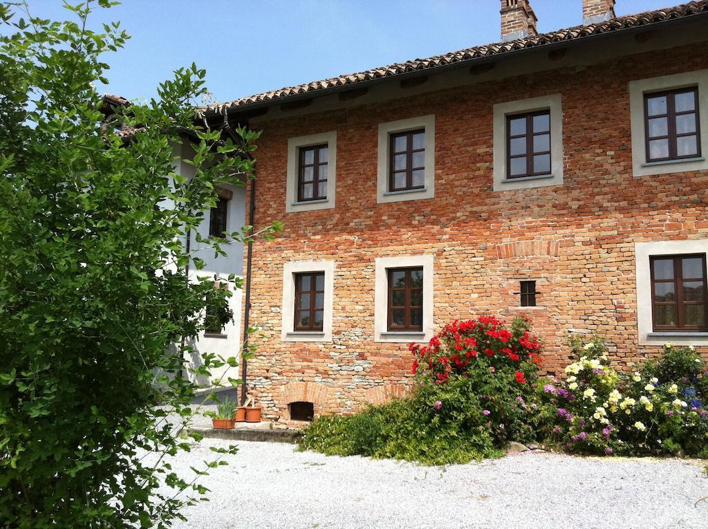 B&B Cascina Gaione Via Gallina,18B 12052 Neive Cn Екстериор снимка
