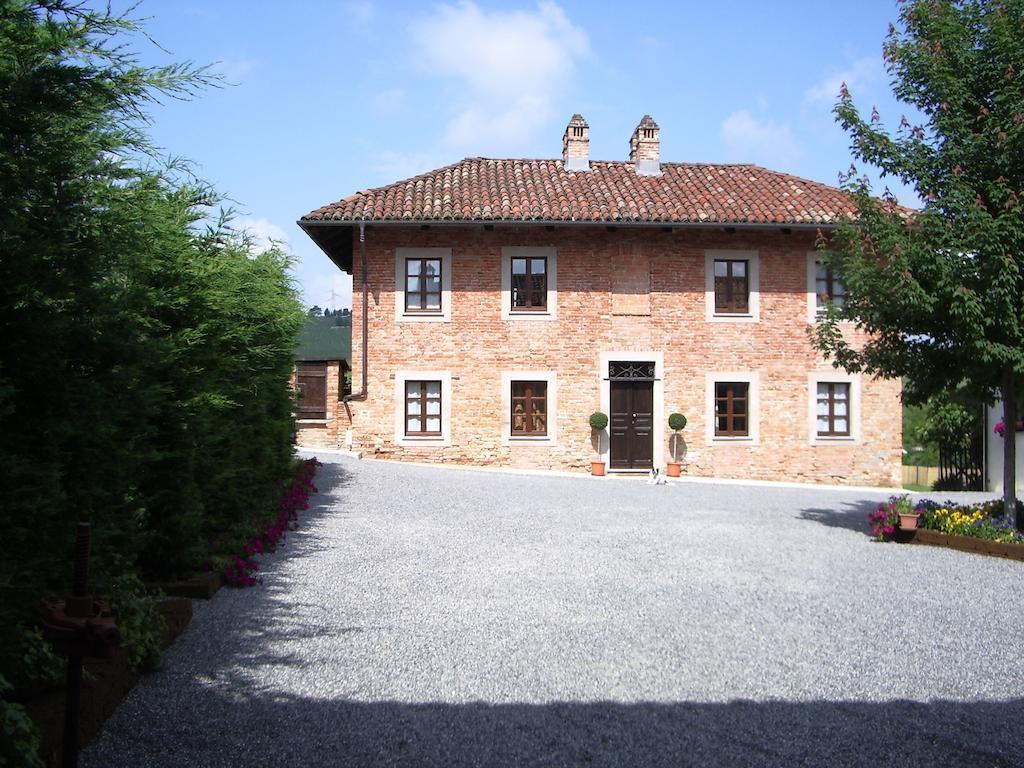 B&B Cascina Gaione Via Gallina,18B 12052 Neive Cn Екстериор снимка